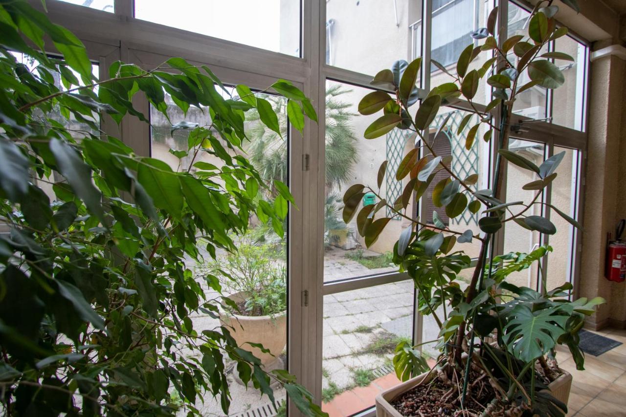 La Maison D'Antonin 尼姆 外观 照片