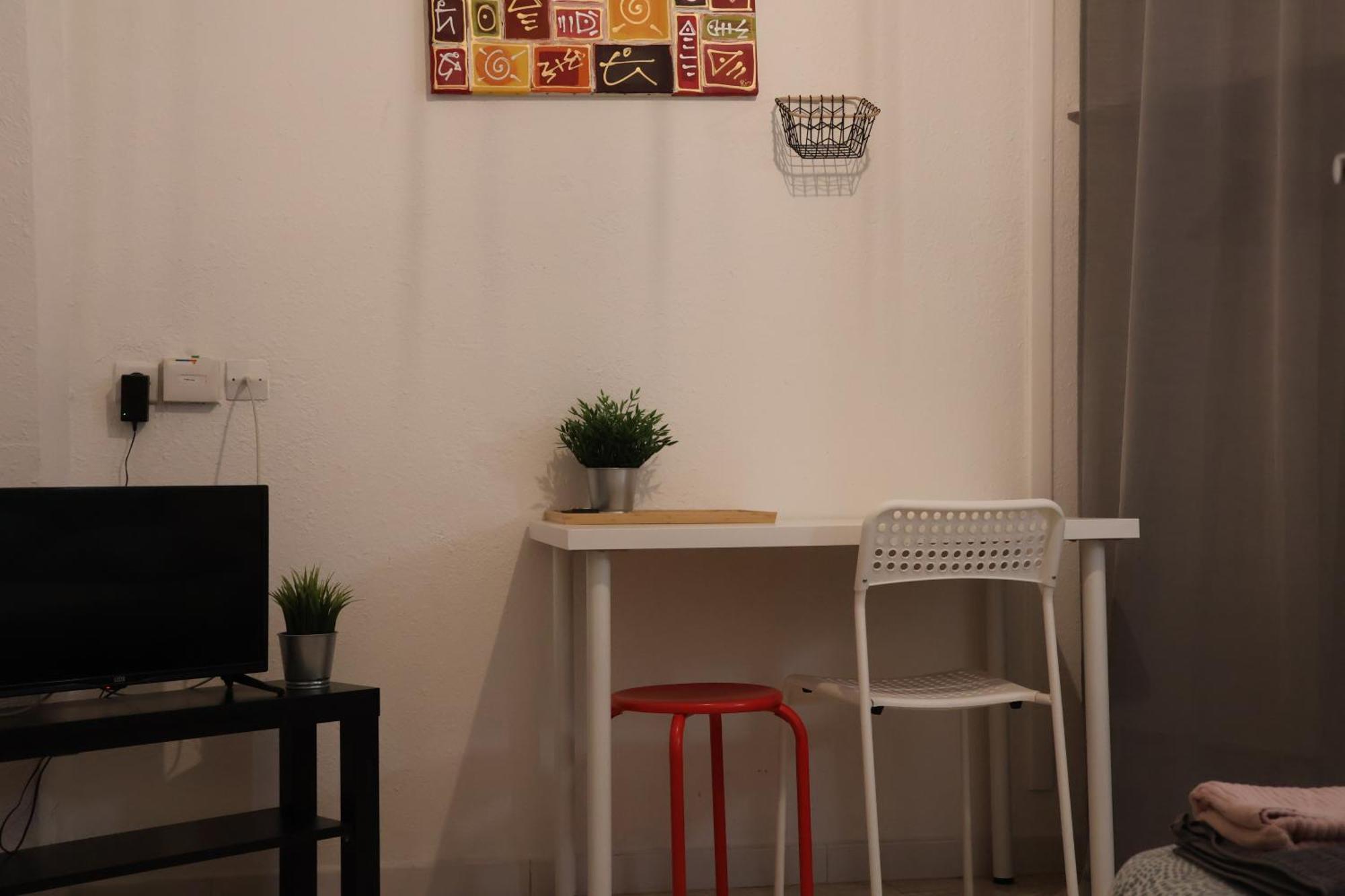 La Maison D'Antonin 尼姆 外观 照片